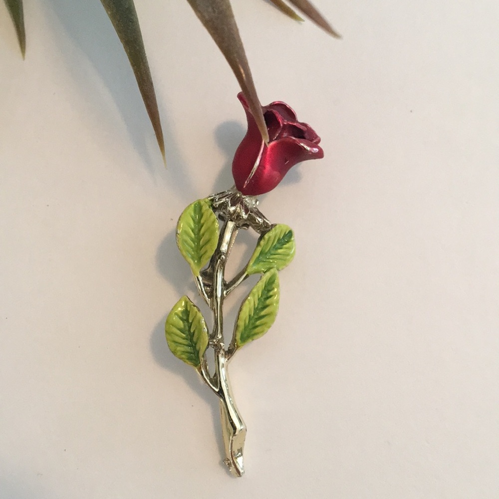 💕💕Estate Pin